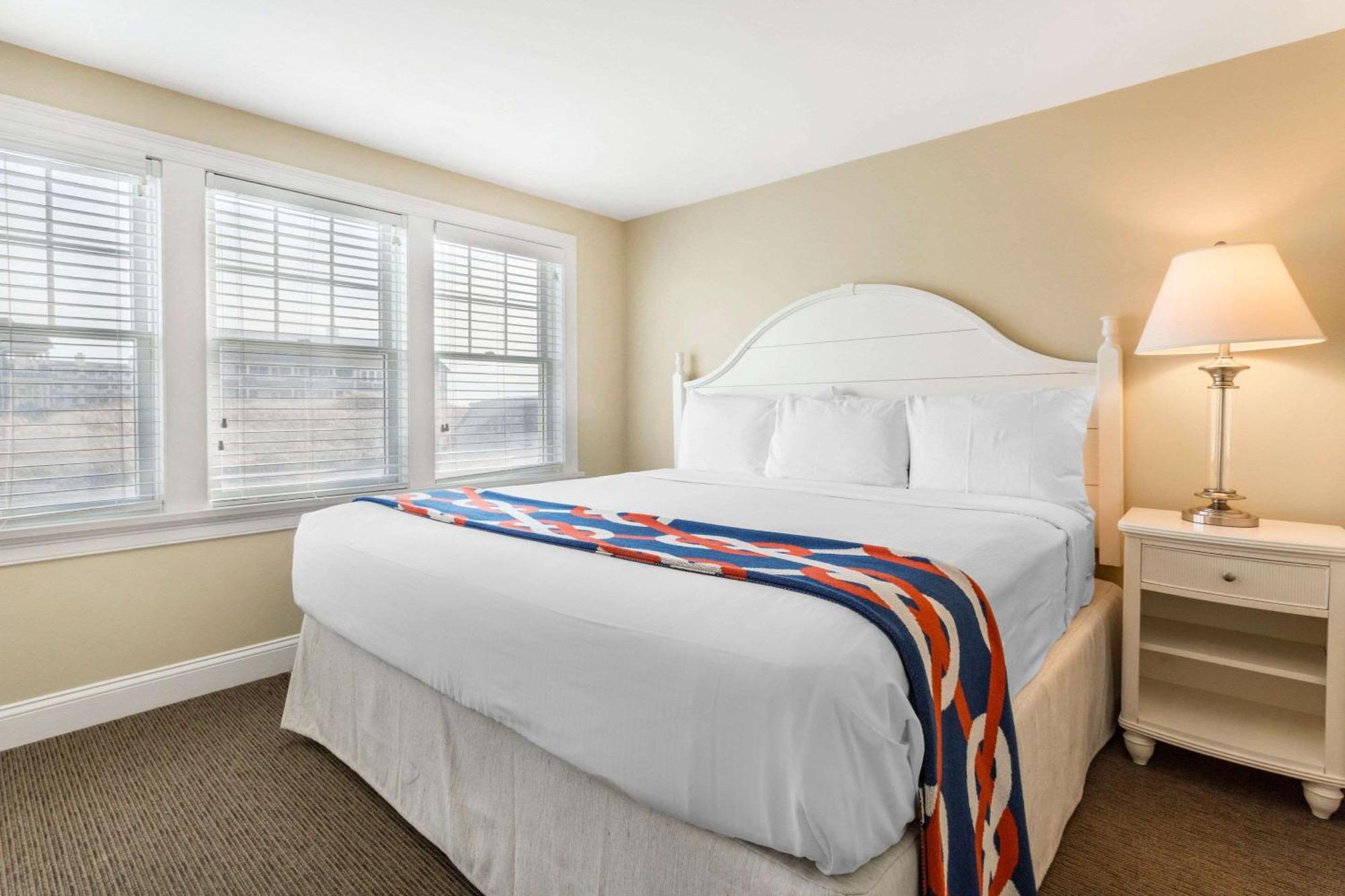 Hotel Bluegreen Vacations The Breakers, An Ascend Dennisport